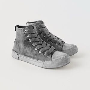 Zara kids DISTRESSED EFFECT DENIM HIGH-TOP SNEAKERS size 31